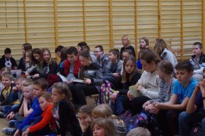 Spotkanie z pisarką panią Justyną Bednarek