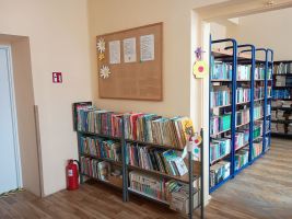 Nowy wystrój biblioteki szkolnej